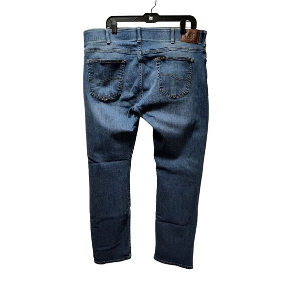 Lee Extreme Motion Slim Fit Straight Leg Jeans Men’s 38x32 Blue Stretch Denim - Picture 2 of 6